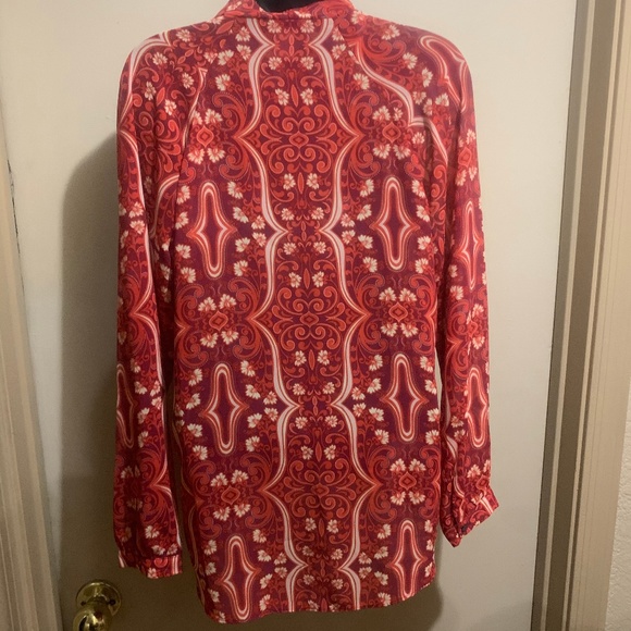 Forever 21 BLOUSE TOP LONG SLEEVE RED PAISLEY SZ S - Picture 4 of 8
